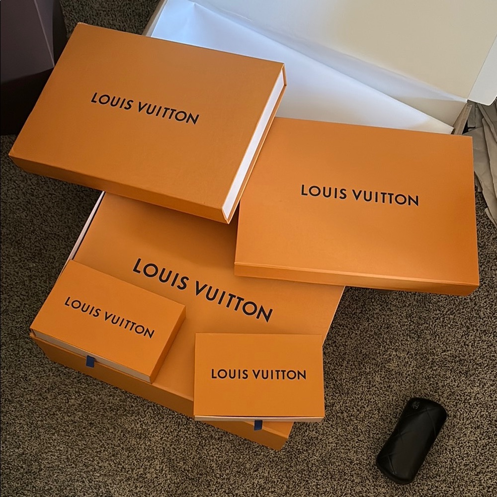 Authentic! Louis Vuitton Orange Box Set